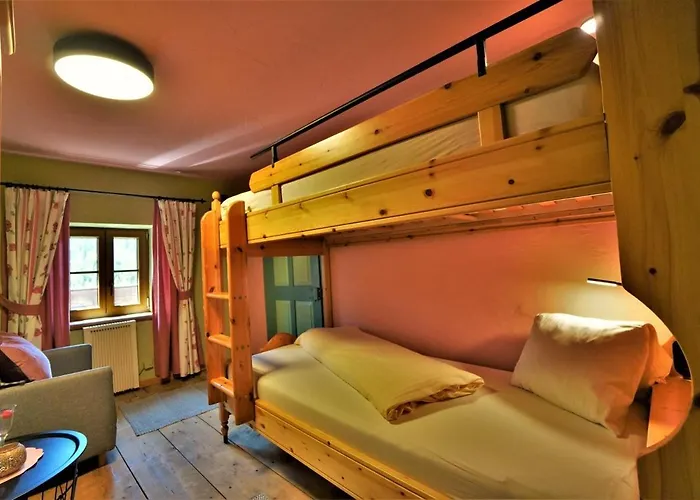 Hof * ايروالد